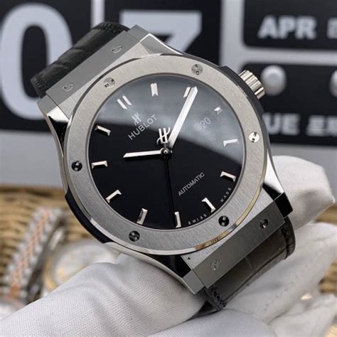 hublot rep 1 1 giá bao nhiêu